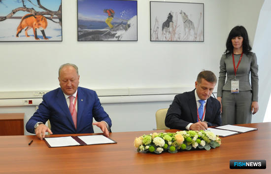 Власти Камчатки и Росрыболовство заключили соглашение для развития порта