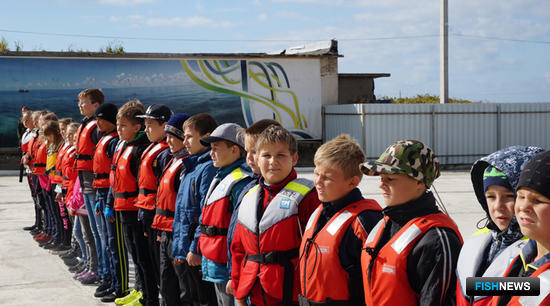 Школьники Сахалина провели лето под парусами
