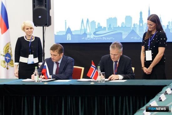 Россия и Норвегия договорились об условиях промысла