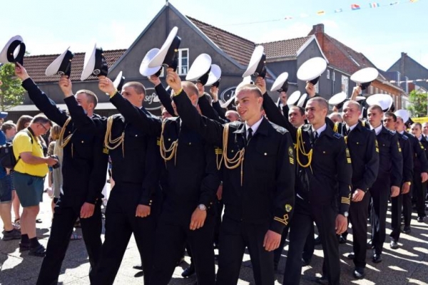 
			Курсанты барка «Крузенштерн» приняли участие в параде экипажей парусных судов в Эсбьерге		