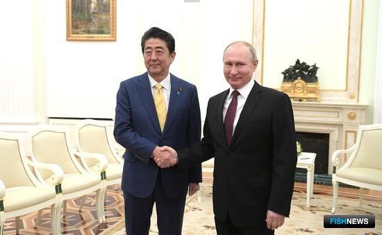 Президент России и премьер Японии поделились деталями переговоров