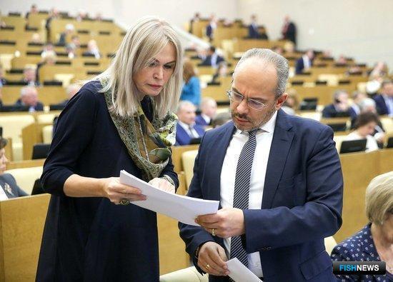 Профильный комитет Госдумы рассмотрел поправки по крабовым аукционам