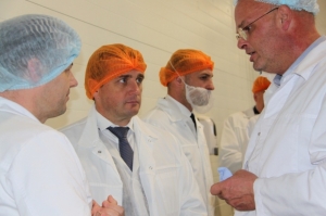 
			Илья Шестаков посетил современный рыбоперерабатывающий завод в Великом Новгороде		