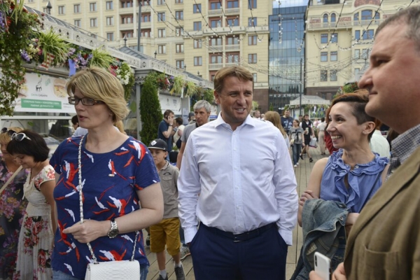 
			Руководитель Росрыболовства посетил «Рыбную неделю» в Москве		
