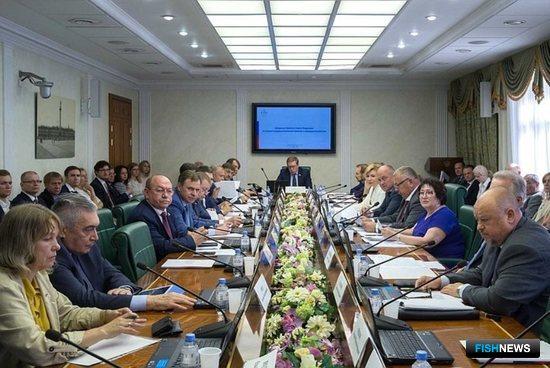 Новую концепцию безопасности рыбацкого флота представили сенаторам Новую концепцию безопасности рыбацкого флота представили сенаторам