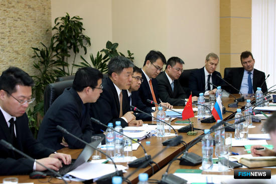 Россия и Китай определили план для сохранения рыбных поставок