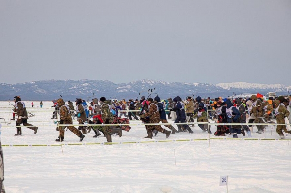 
			Илья Шестаков дал старт соревнованиям по подлёдной рыбалке «Сахалинский лёд»		