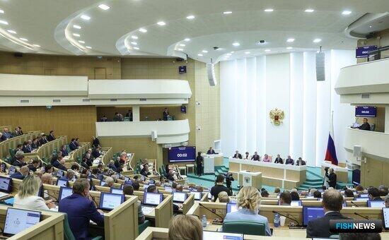 Сенаторы одобрили запрет на отлов дельфинов Сенаторы одобрили запрет на отлов дельфинов