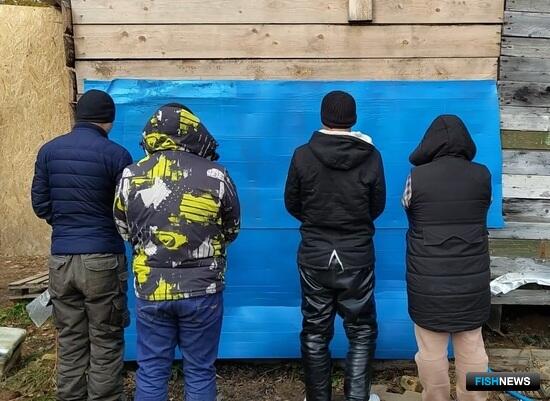 Пограничники Сахалина накрыли трепанговый цех